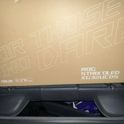 REPBLIC OF GAMERS OLED 31.5