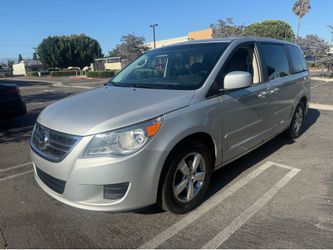 2009  Volkswage Routan
