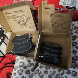 All 4 BRAKES And ROTORS.  NEW