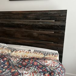 Selling Bed Frame 