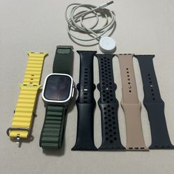 Apple Watch  Ultra GPS + Cellular 49mm Like New Condition Comes With extra Bands And Charger. it does have a temporary glass 