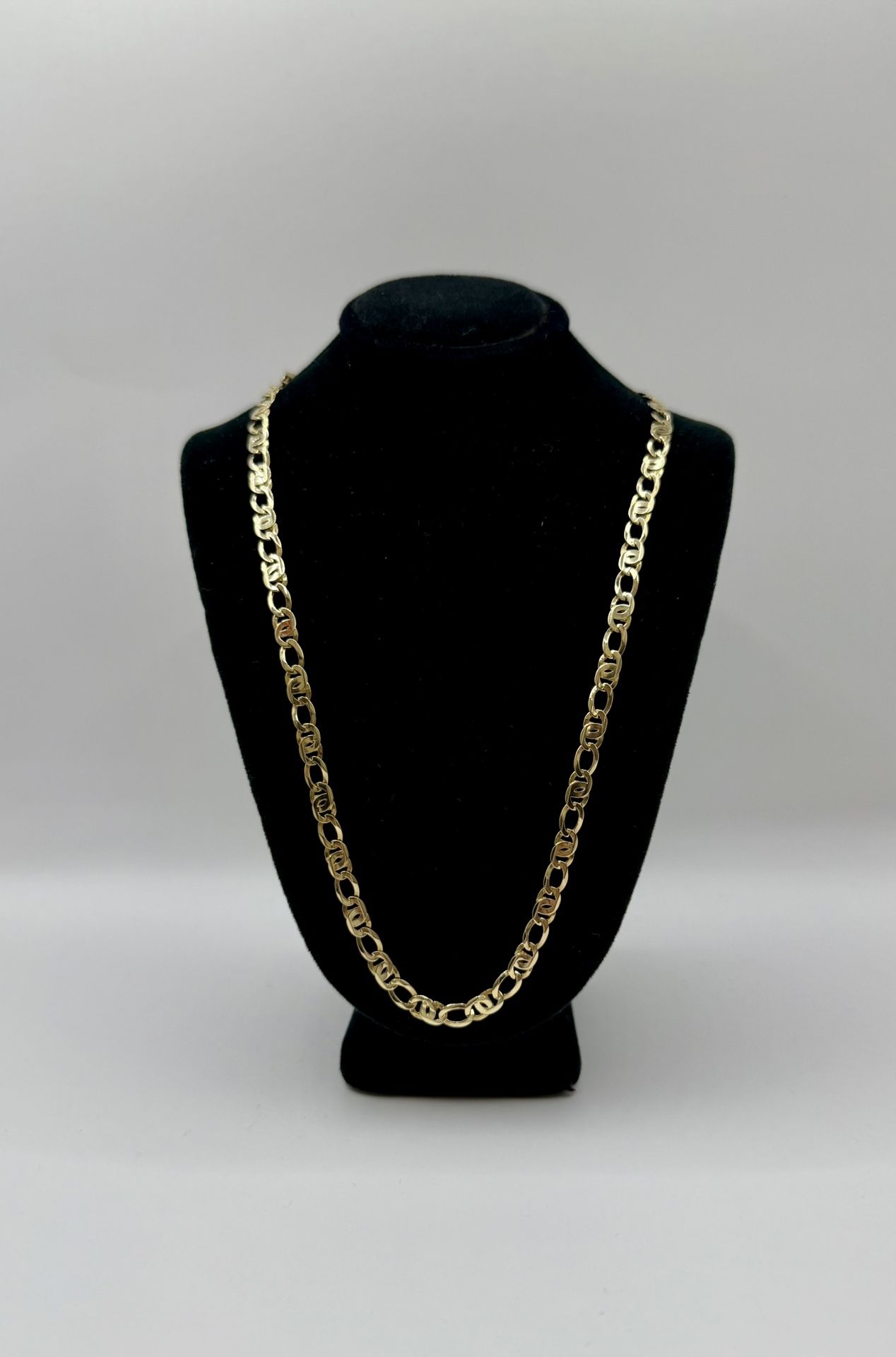 Gucci Link Necklace 