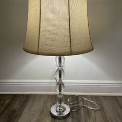 Table Lamp 30”H In Good Condition. $10 Firm On Price