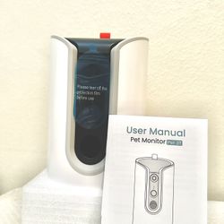 Pet Camera With Treat Tossing