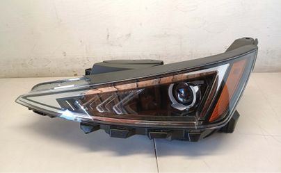 HYUNDAI ELANTRA HEADLIGHT OEM 2019 - 2020