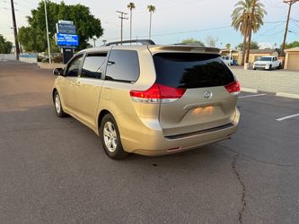 Toyota Sienna 2014
