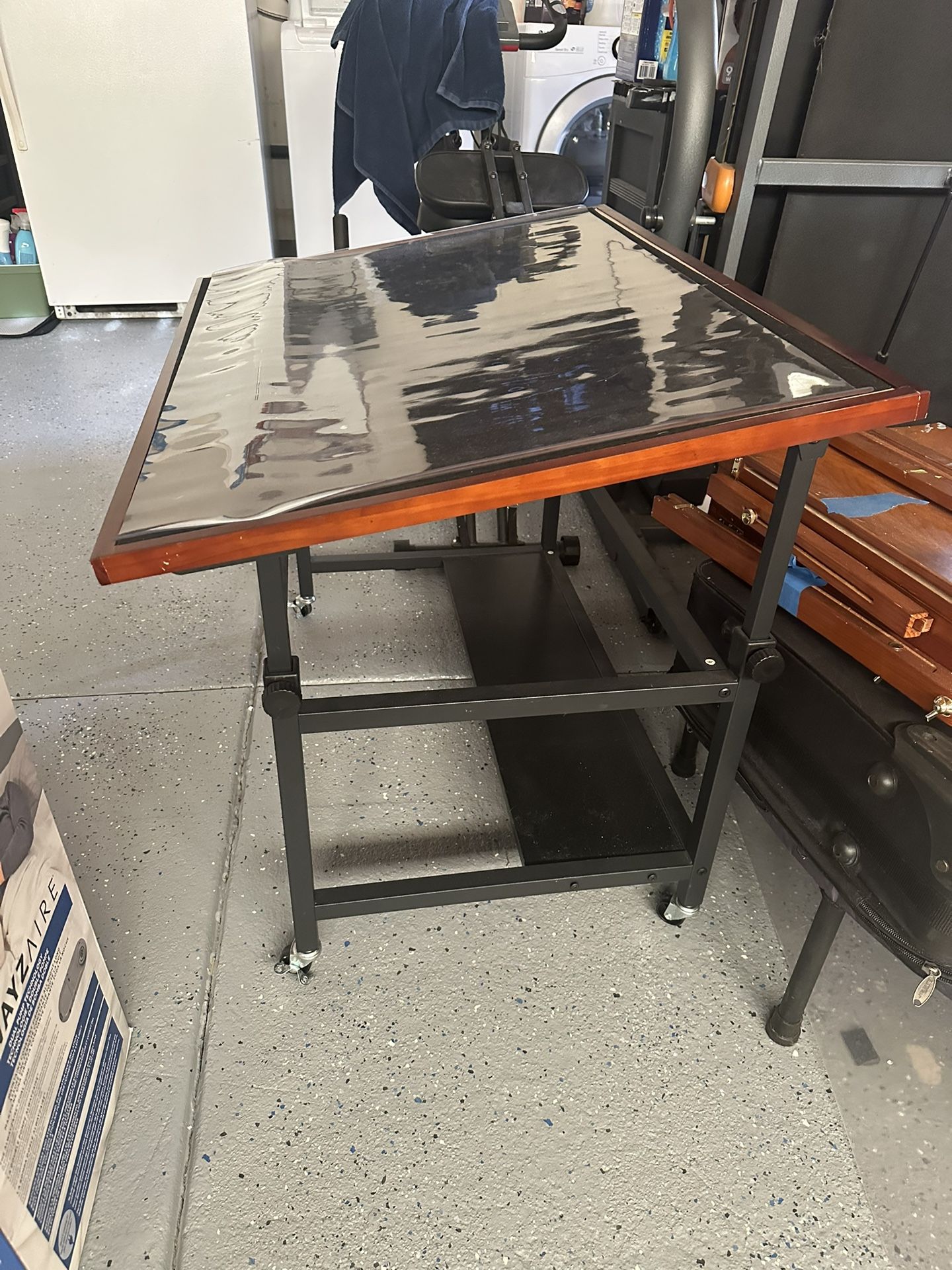 Puzzle Table
