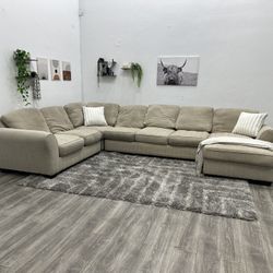 Cream Sectional Couch - Free Delivery 