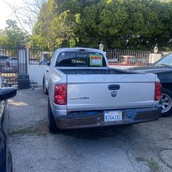 2005 Dodge Dakota