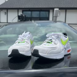 Nike Air Max Excee - White/Volt/Teal/Infrared - Women’s Size 7