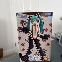 Hatsune Miku Figure