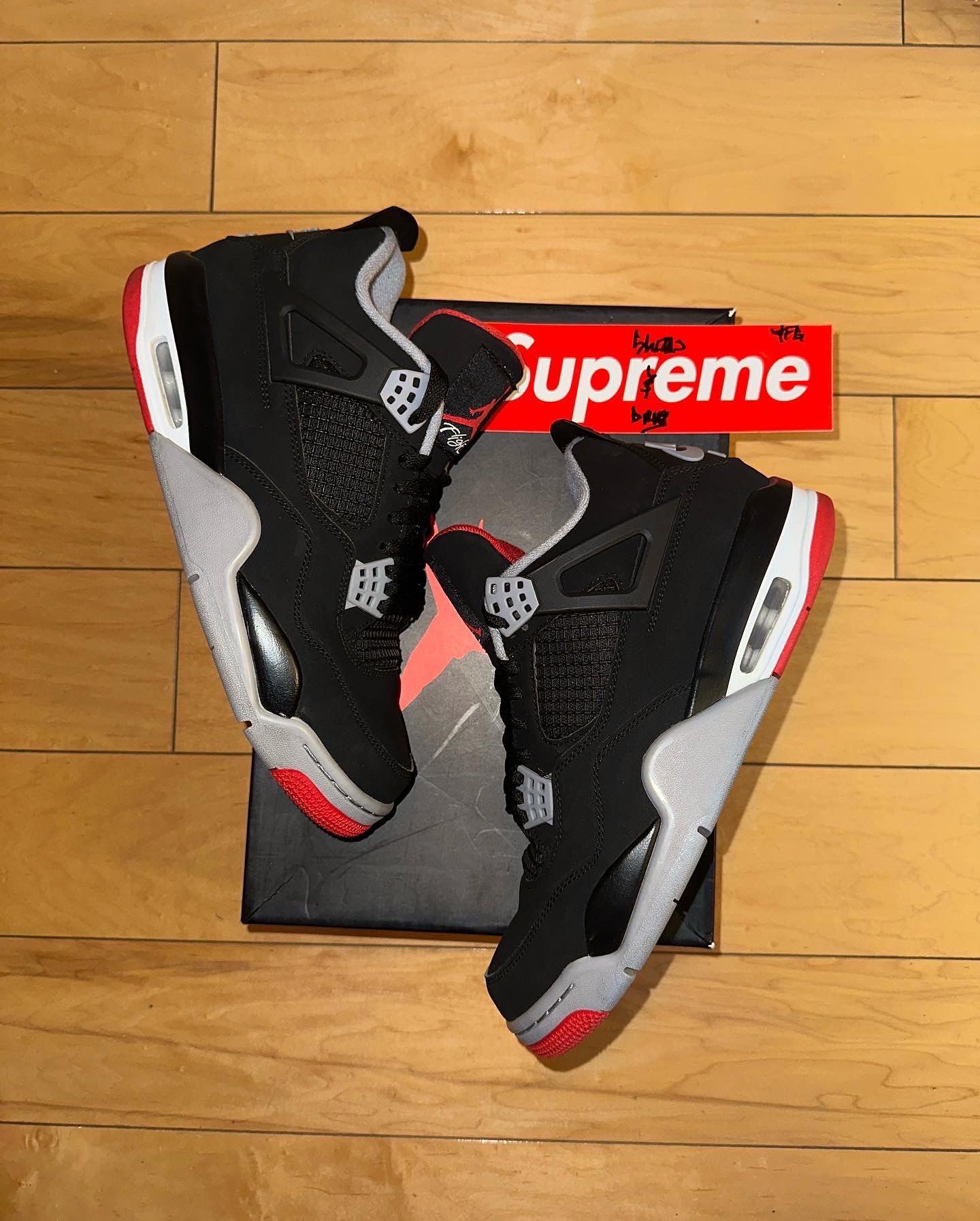 Jordan 4 Bred Nike Adidas Supreme Yeezy 