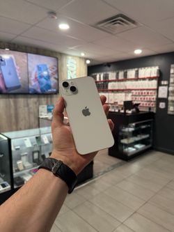 iPhone 14 Plus 128GB Factory Unlocked – Phoenix AZ Like New Condition. 