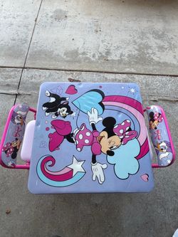 Disney Minnie Mouse Kids Table and Chair Set