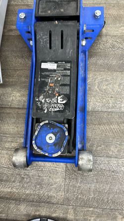 Power Torque 3 Ton Floor Jack