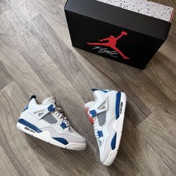 Air Jordan 4 “Military Blue”