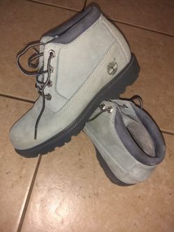 Timberland woman's size 6m waterproof $45