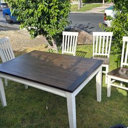 Kitchen Table 
