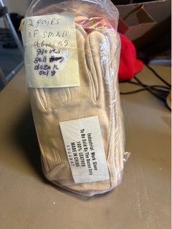 Leather Gloves Size Small/Talla Chica