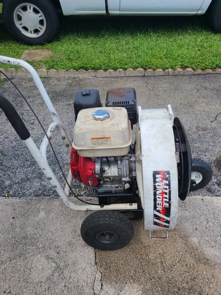 Honda 13hp Leaf Blower