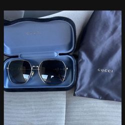 Gucci Shades 