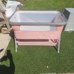 Toddler Basineet Perfect Condition 