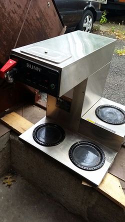 Bunn 3 pot coffee maker/heater