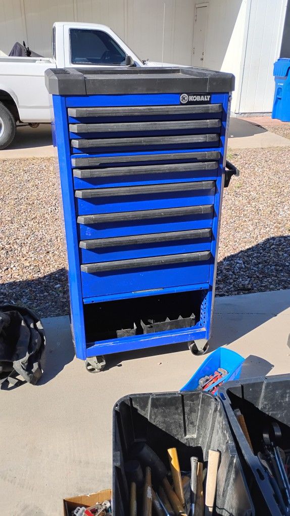 Large Lowes Tool Box