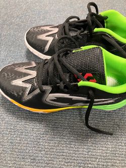 Gym shoes size 2 new