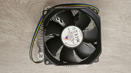 Cpu fan brand new without box