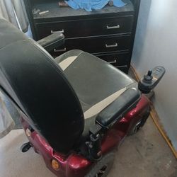 Heavy-Duty Bariatric Power Wheelchair – 600 lb Capacity