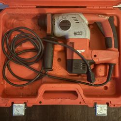 Milwaukee Roller Hammer 