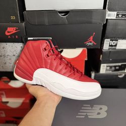 Jordan Gym Red 12s size 10 VNDS 