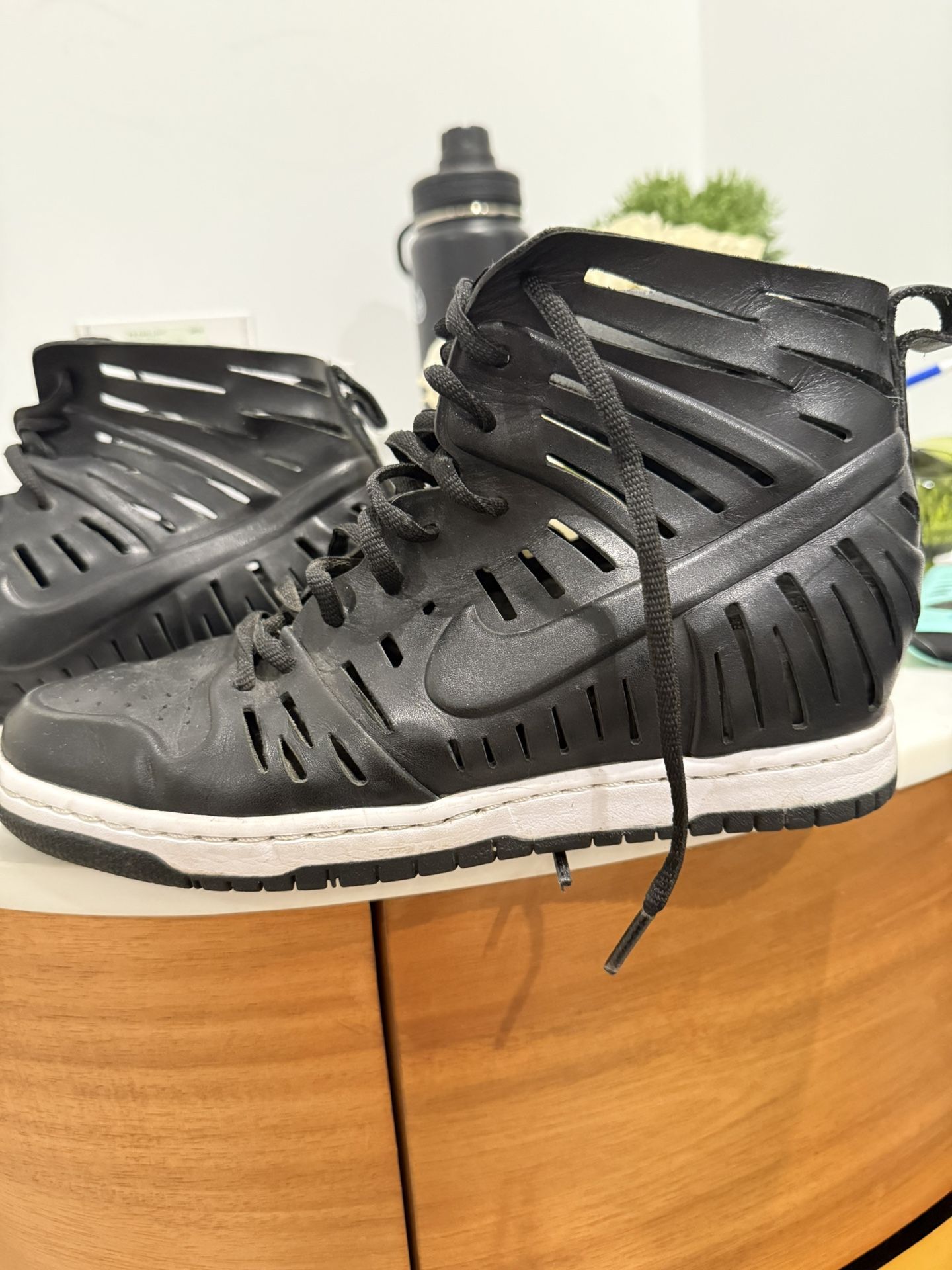 Nike Rare Women Wedge Heel Sneakers