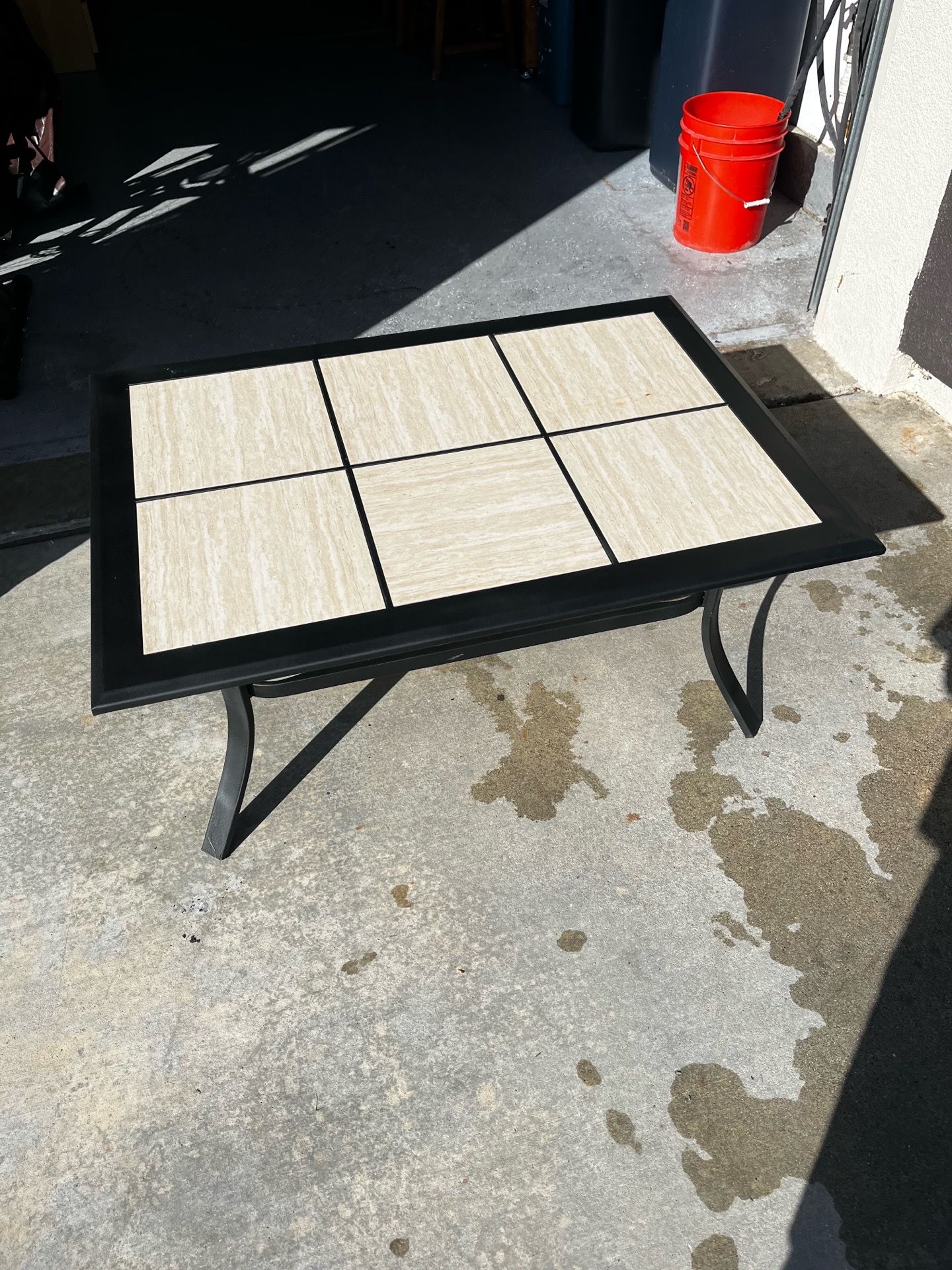 Outdoor tile-top accent table