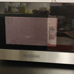Black+Decker Microwave 0.9 Cu Ft.