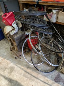 Bicycle wheels