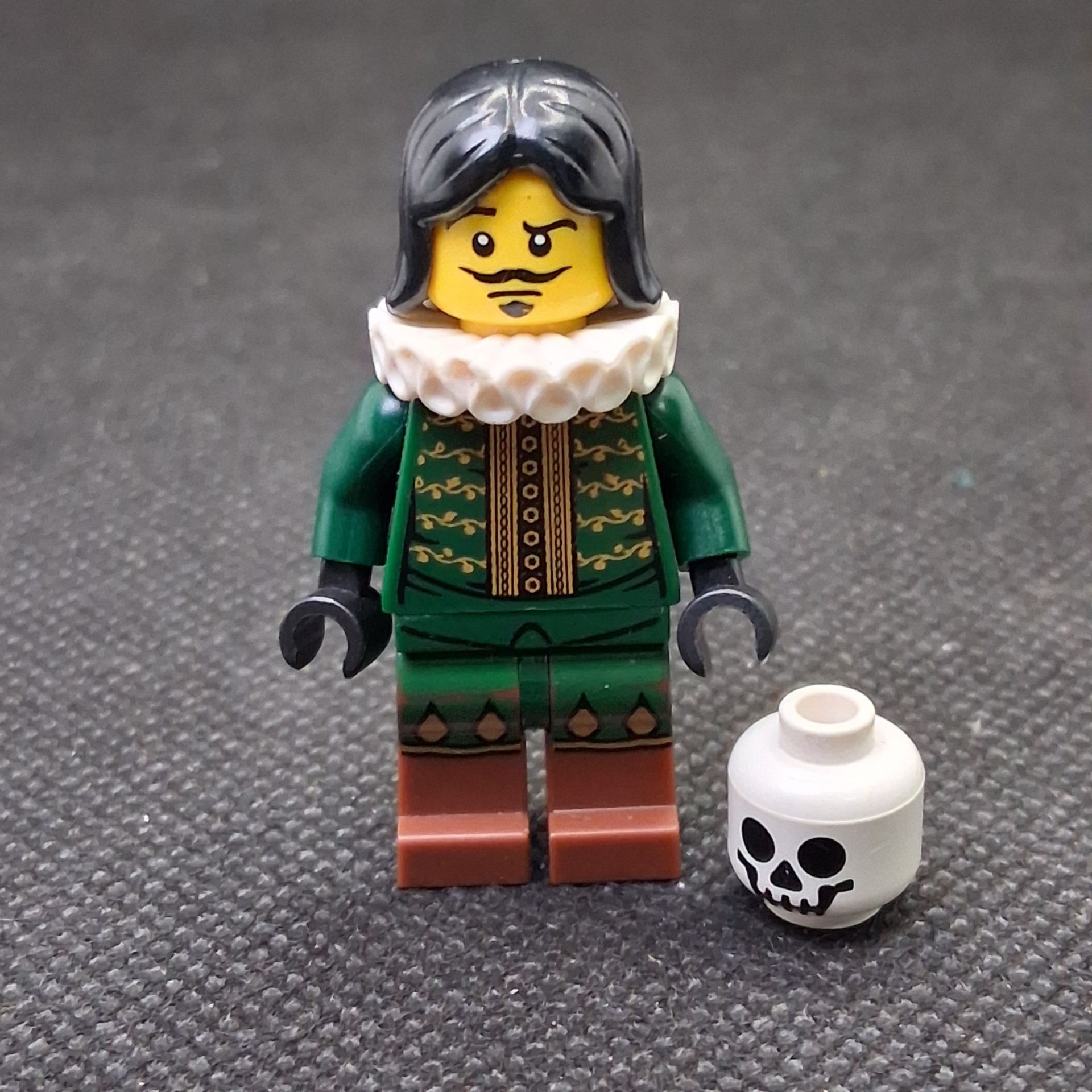 LEGO THESPIAN