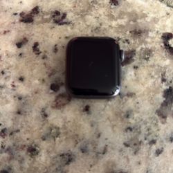 Nike Apple Watch Series 5