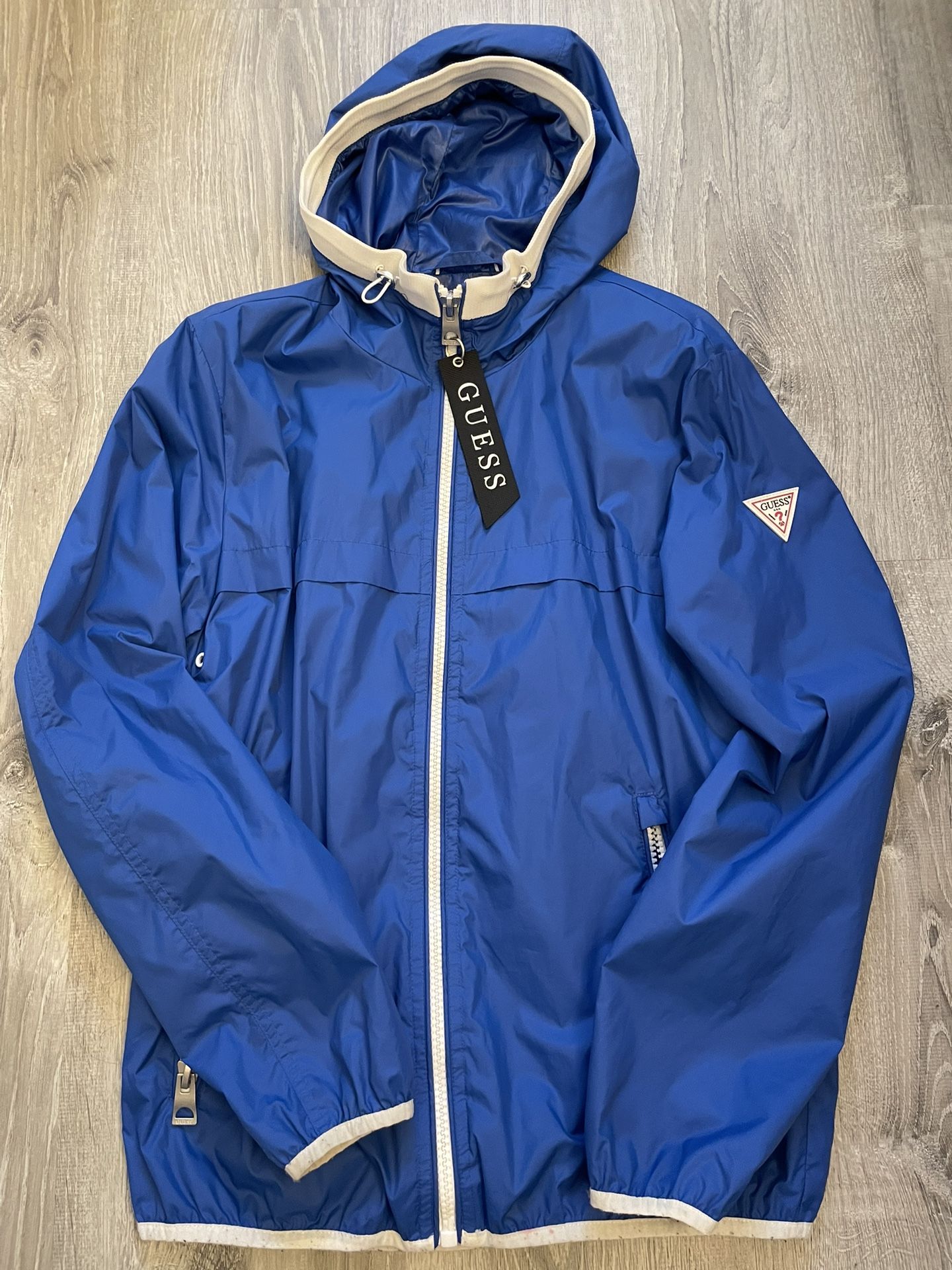 GUESS Men's Hooded Nylon Windbreaker Mens Small