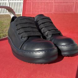 RAMONES, ALL BLACK, THICK LACES