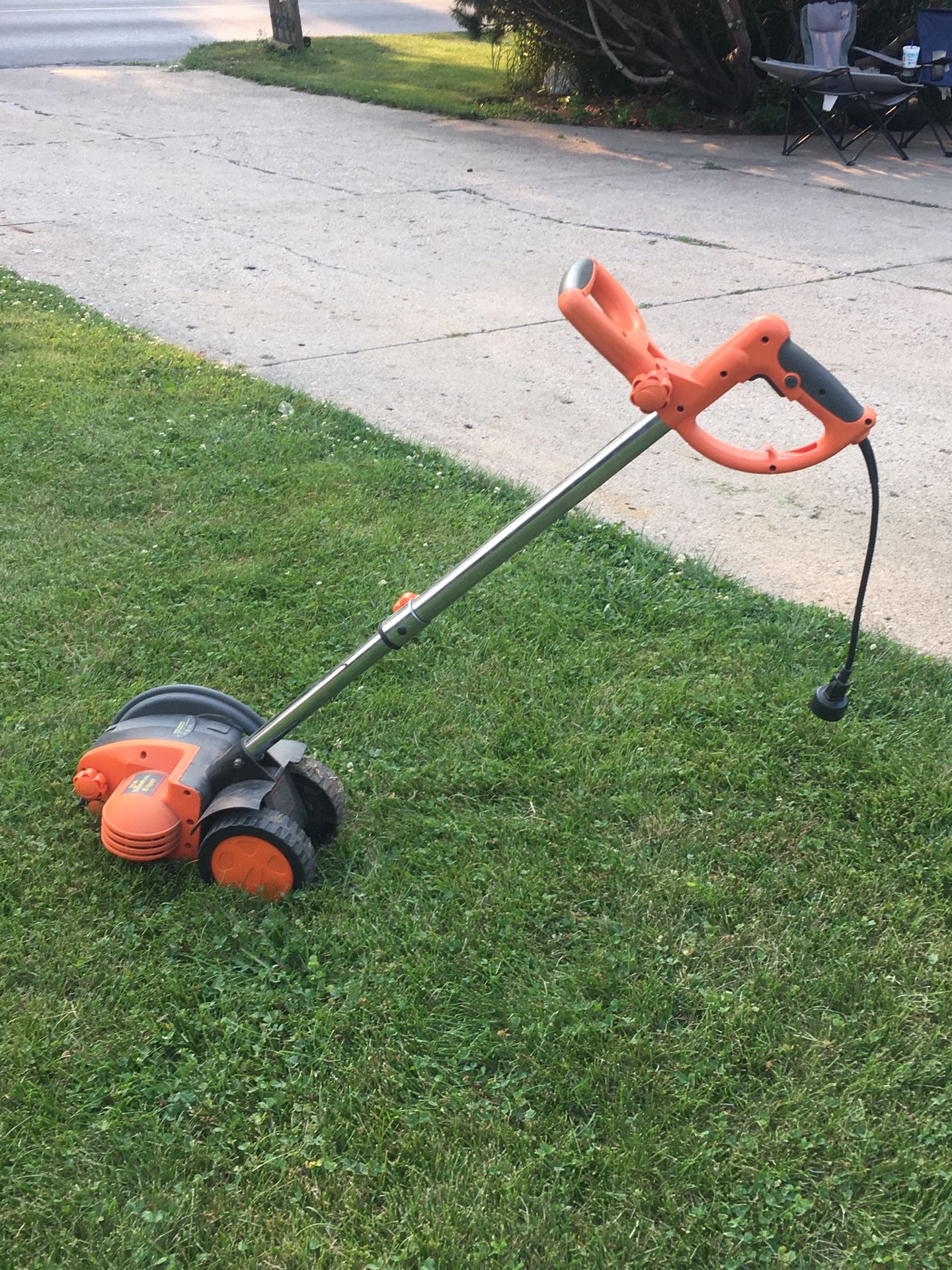 Grass Trimmer