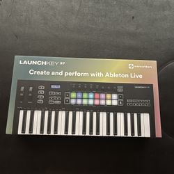 Novation Launchkey 37 Mk3 Midi Keyboard 