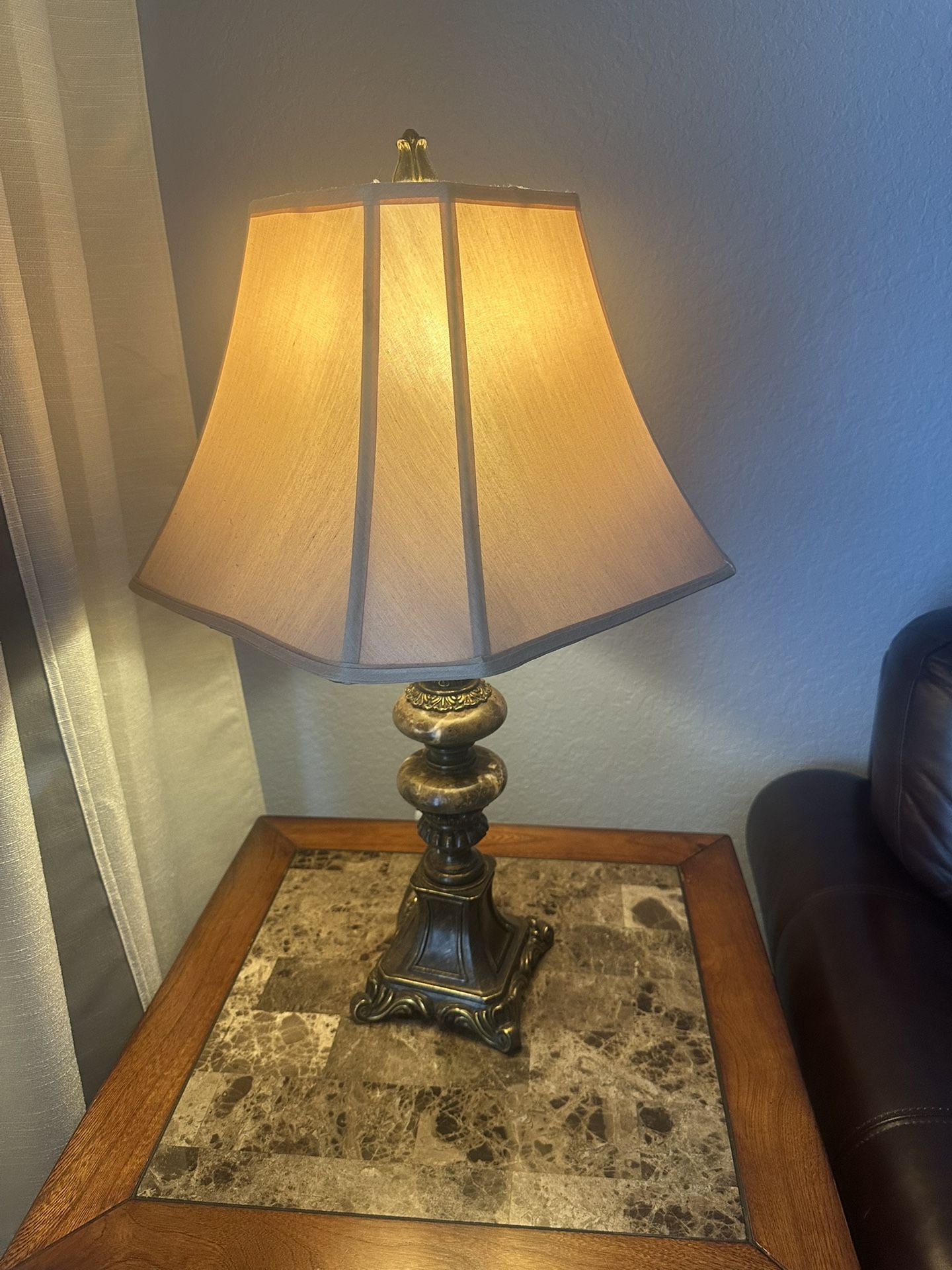 Table/Nightstand Lamp