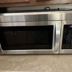 LG Microwave 