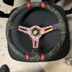 Momo racing steering wheel