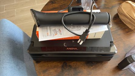 ANOVA Vacuum Sealer/Sous Vide