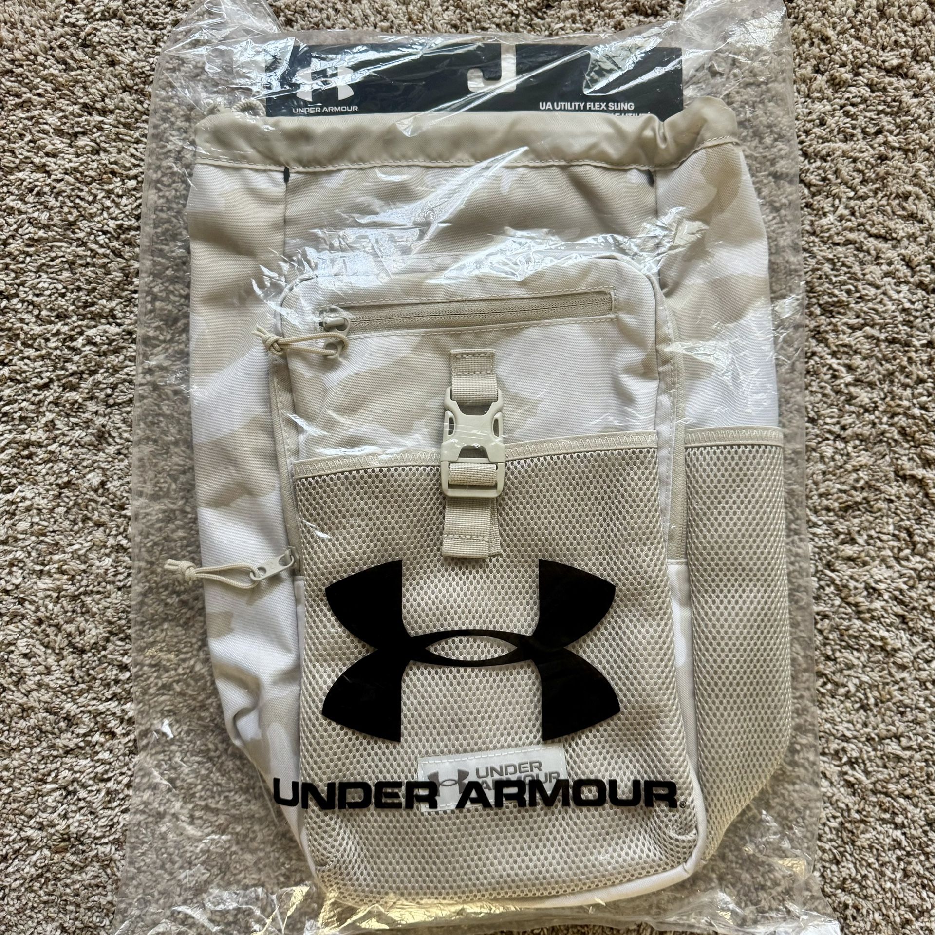Under Armour UA Utility Flex Sling Gym Bag!! Brand New With Tags!