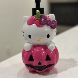 Hello Kitty Halloween Soap Dispenser