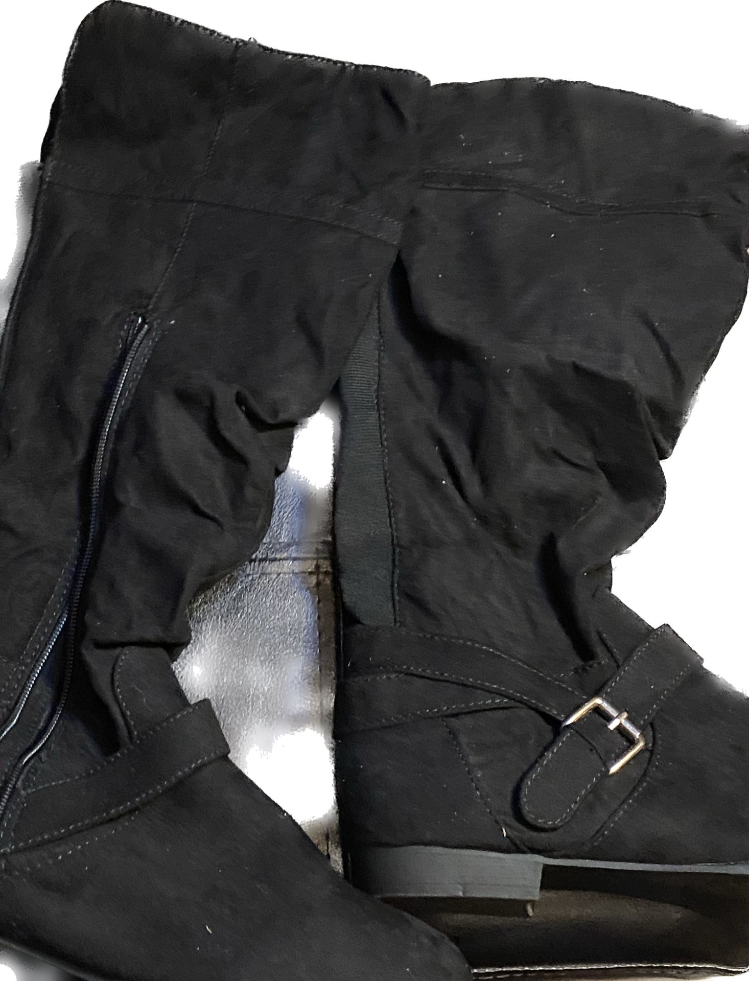 Womens 8 1/2 Black Faux Suede Boots